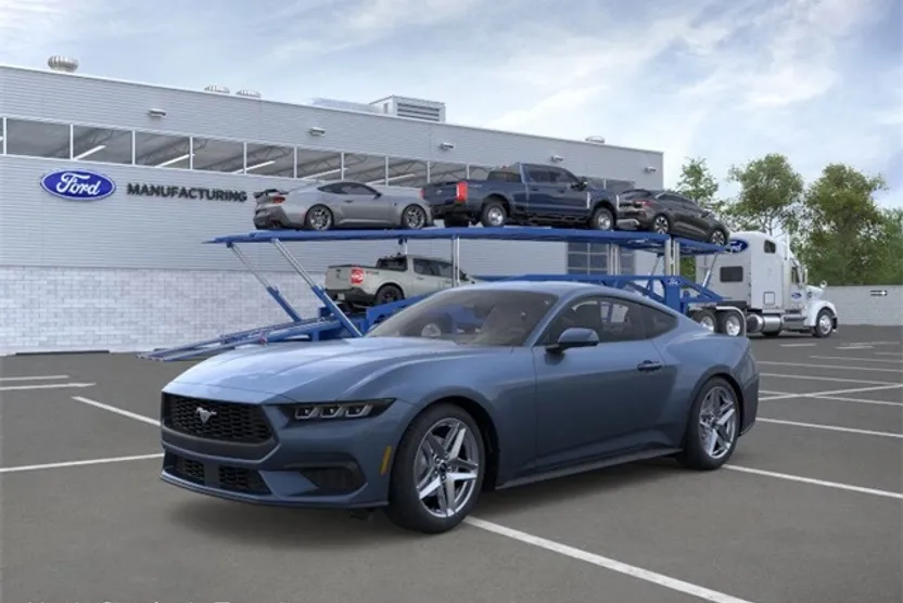 2025 Ford Mustang EcoBoost photo 1