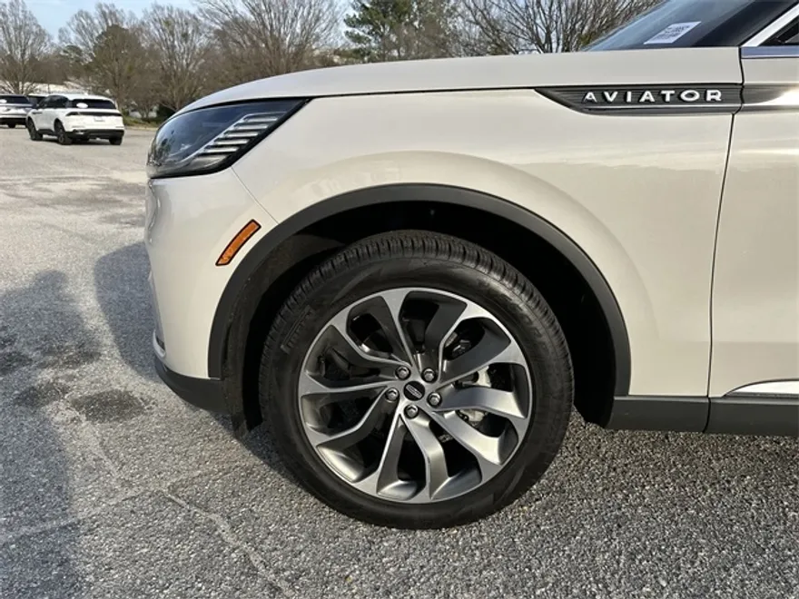 2025 Lincoln Aviator Reserve photo 1