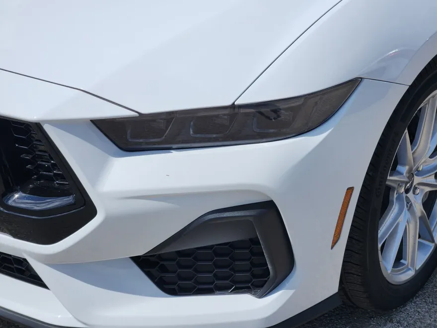 2025 Ford Mustang GT Premium photo 1
