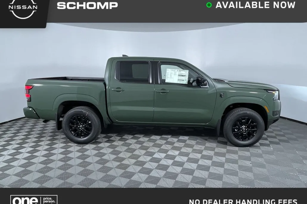 2026 Nissan Frontier Crew Cab SV photo 1