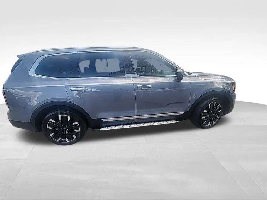 2024 Kia Telluride SX photo 1