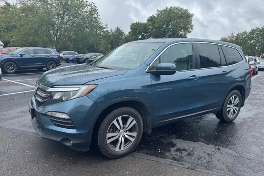 2017 Honda Pilot EX-L photo 1