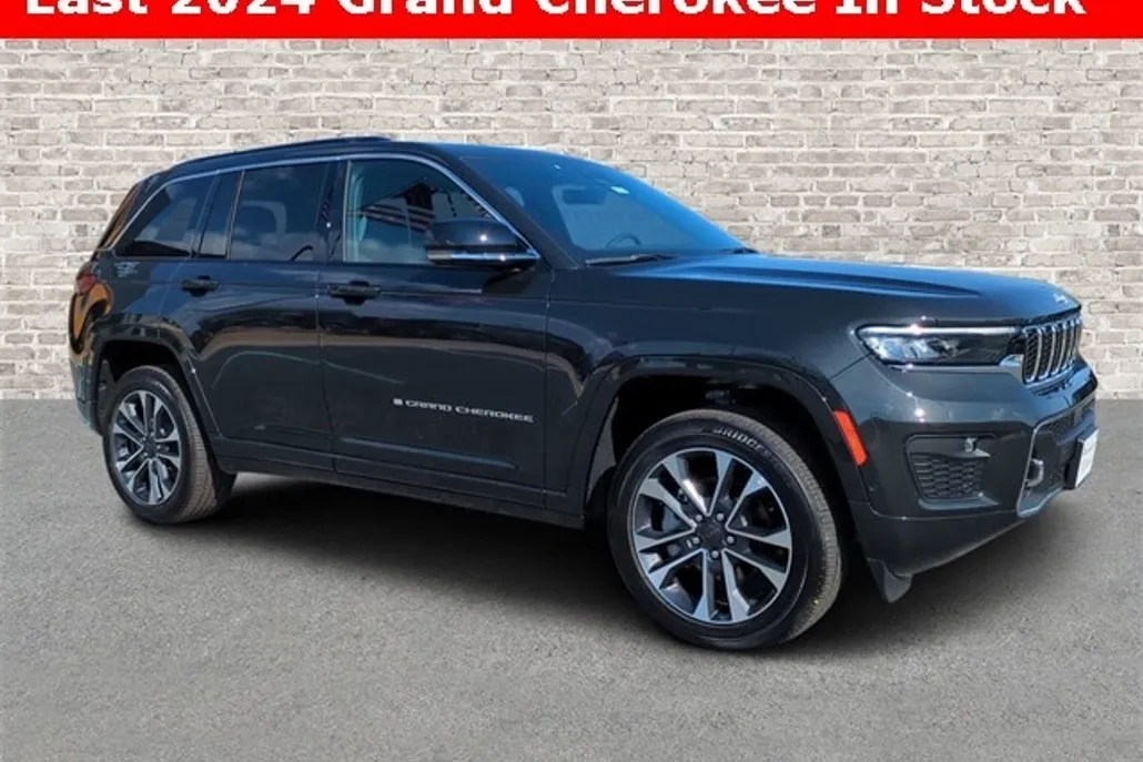 2024 Jeep Grand Cherokee Overland photo 1