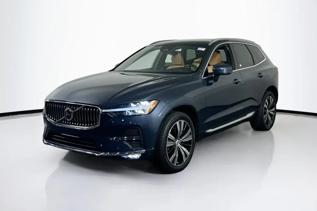 2022 Volvo XC60 Inscription photo 1