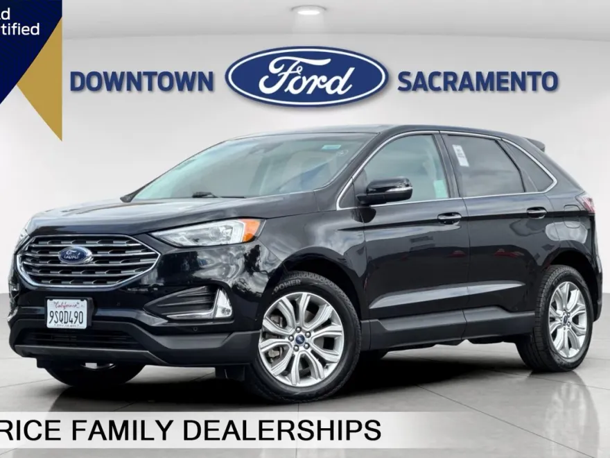 2022 Ford Edge Titanium photo 1