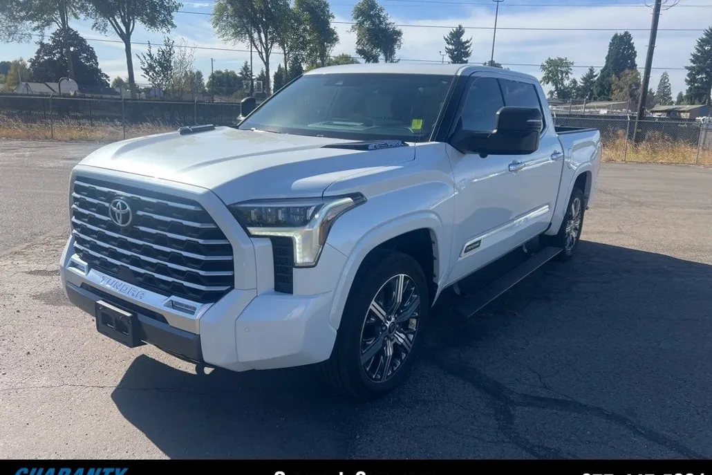 2022 Toyota Tundra CapStone photo 1