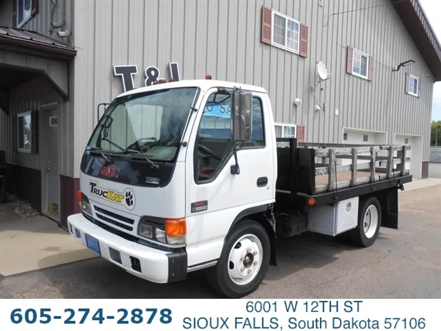 2001 Gmc W-Series photo 1