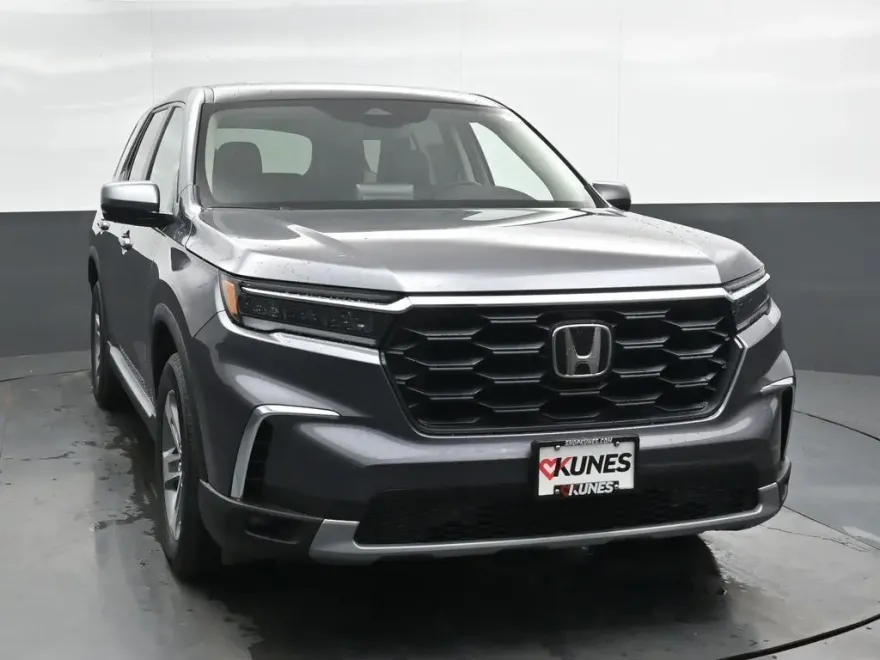 2025 Honda Pilot EX-L photo 1