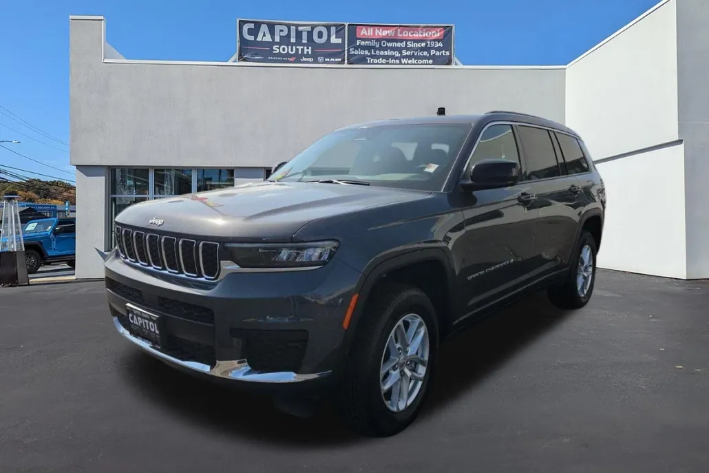 2025 Jeep Grand Cherokee Laredo X photo 1