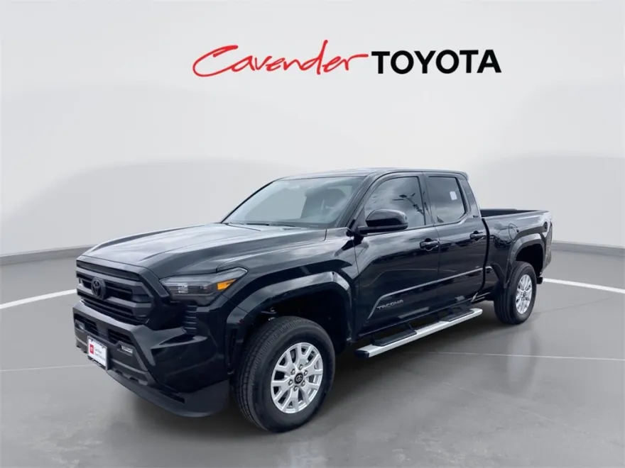 2025 Toyota Tacoma SR5 photo 1