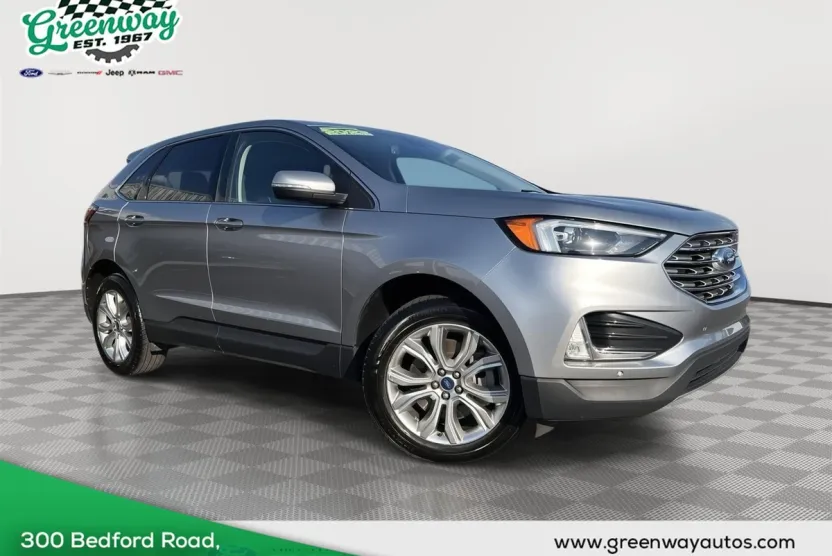2022 Ford Edge Titanium photo 1
