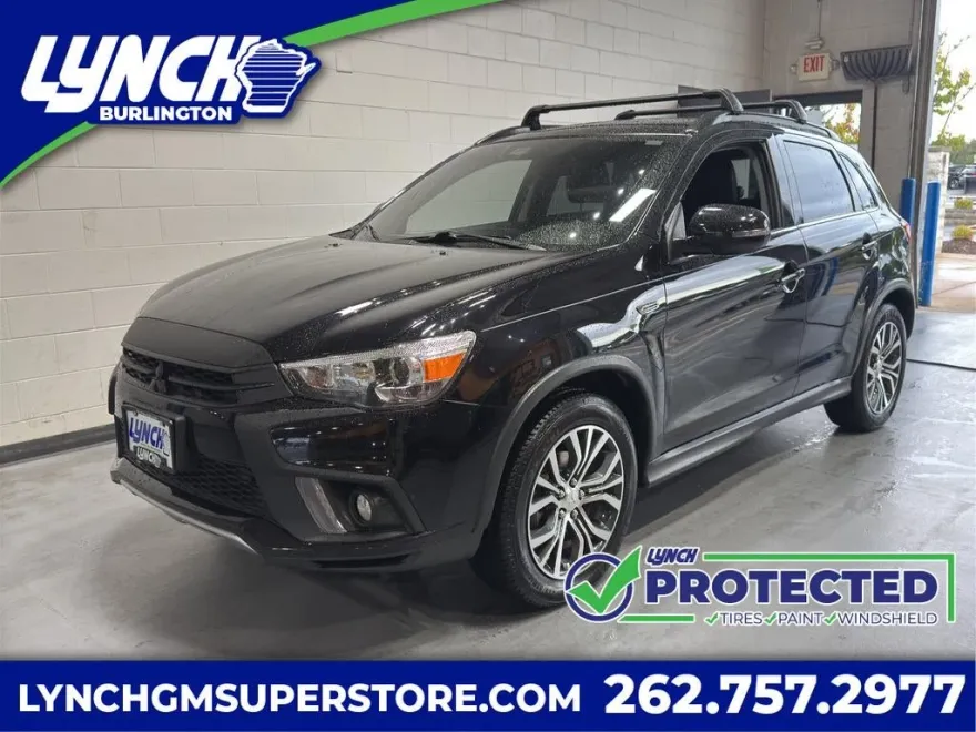 2018 Mitsubishi Outlander Sport SEL photo 1