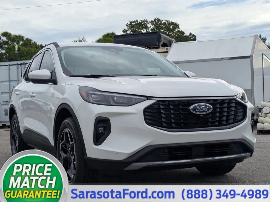 2026 Ford Escape Hybrid Platinum photo 1