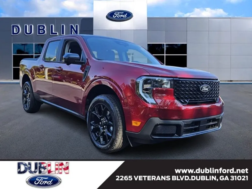 2025 Ford Maverick Lariat photo 1