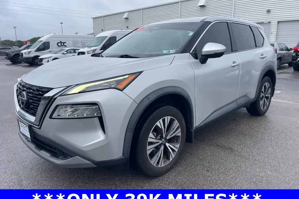 2021 Nissan Rogue SV photo 1