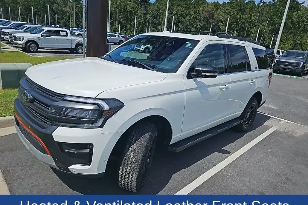 2022 Ford Expedition Timberline photo 1