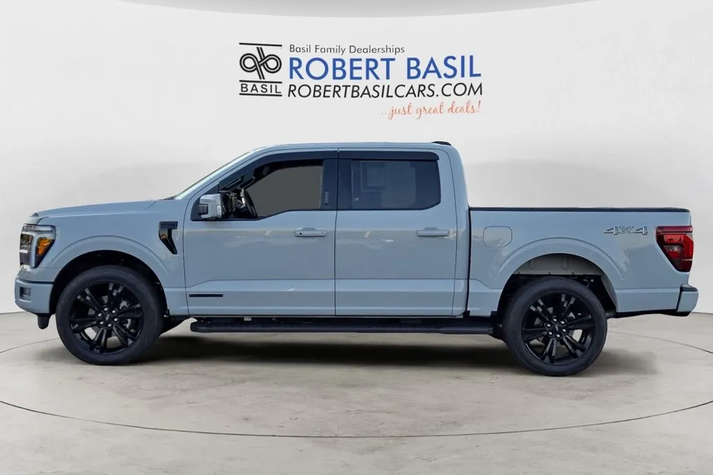 2024 Ford F-150 Lariat photo 1
