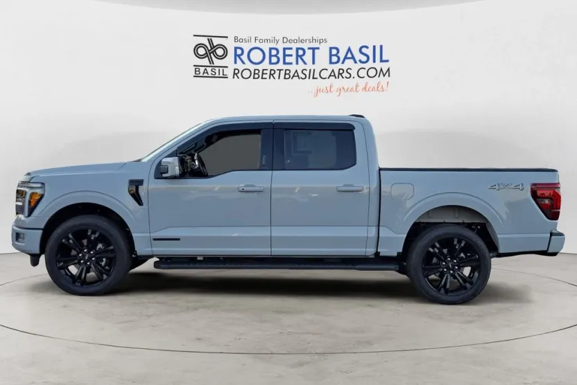 2024 Ford F-150 Lariat photo 1
