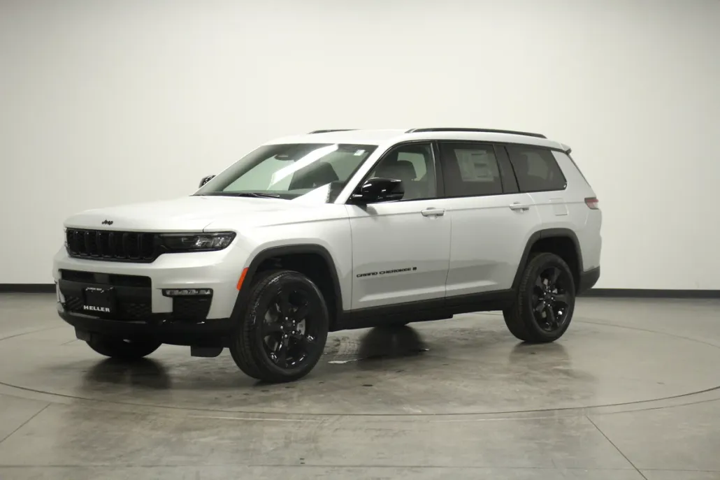 2025 Jeep Grand Cherokee Limited photo 1