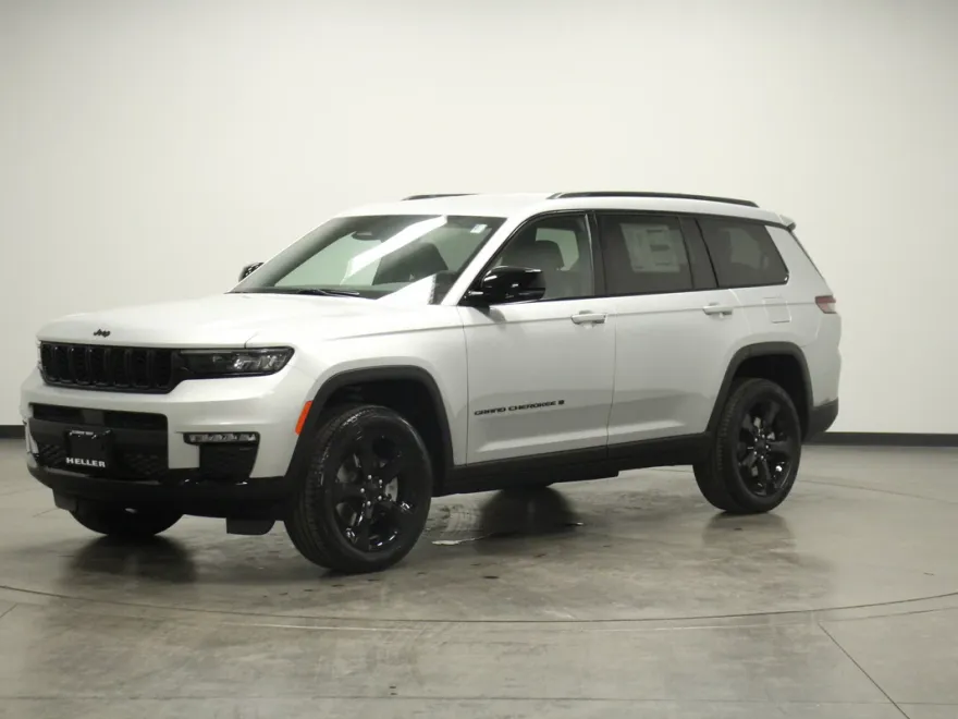 2025 Jeep Grand Cherokee Limited photo 1