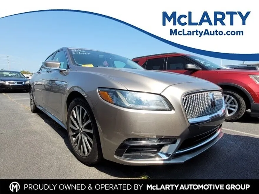 2020 Lincoln Continental Standard photo 1
