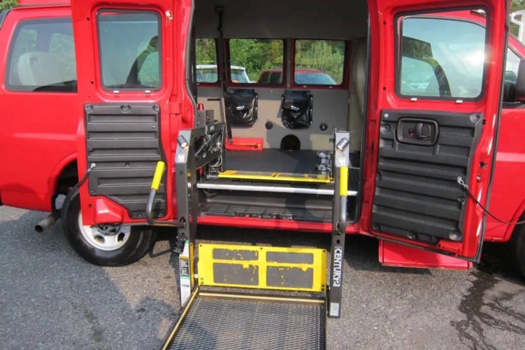 2011 Gmc Savana 2500 Cargo photo 1