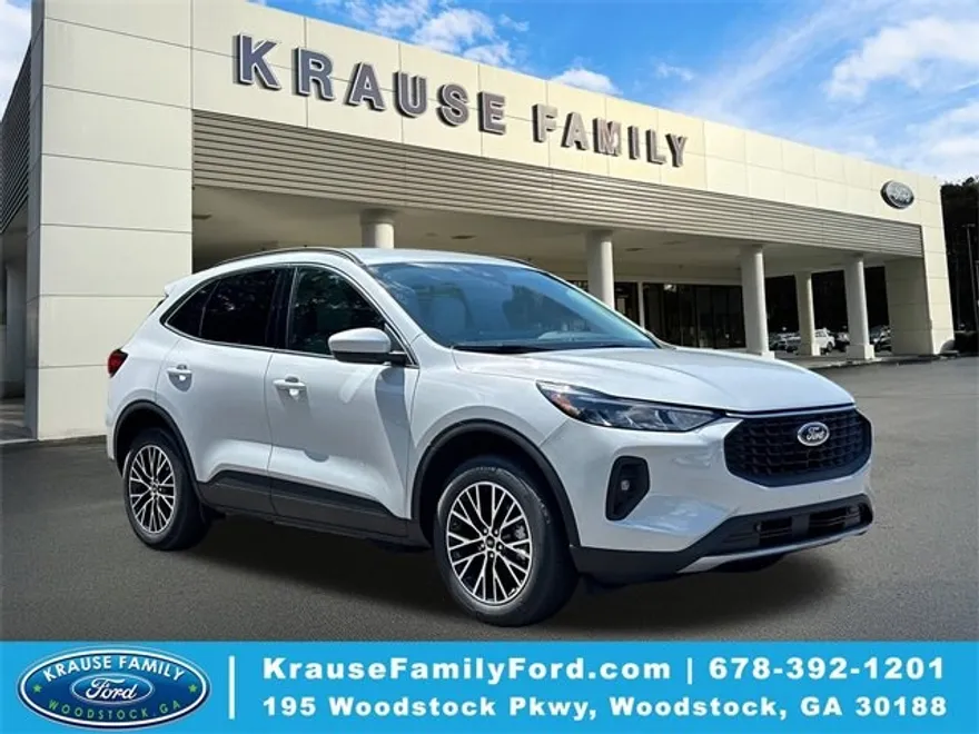 2025 Ford Escape photo 1