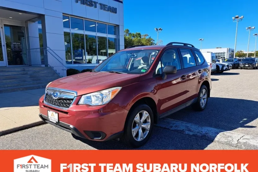2016 Subaru Forester 2.5i photo 1