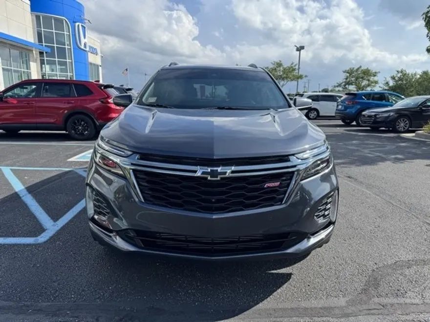 2022 Chevrolet Equinox RS photo 1