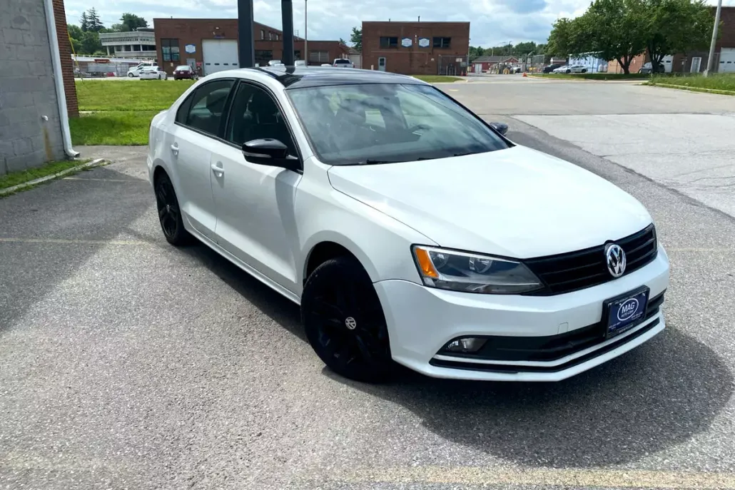 2018 Volkswagen Jetta Sport photo 1