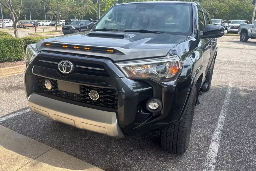 2022 Toyota 4Runner TRD Premium photo 1