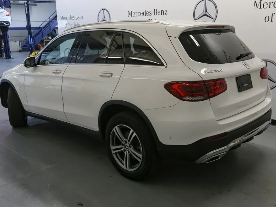 2021 Mercedes Benz GLC 300 4MATIC photo 1