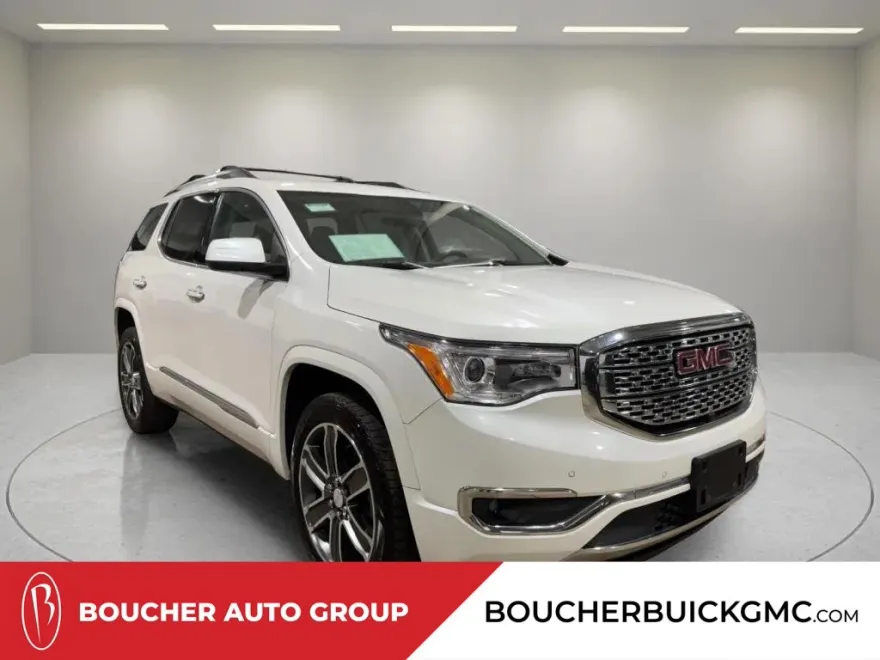 2017 Gmc Acadia Denali photo 1