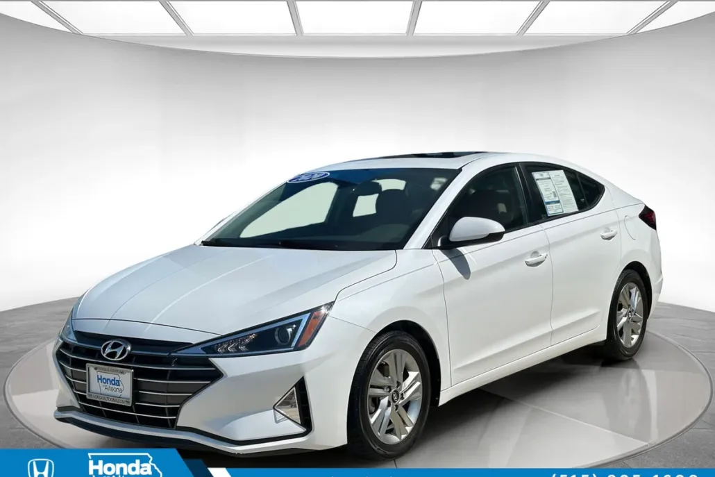 2020 Hyundai Elantra Value Edition photo 1