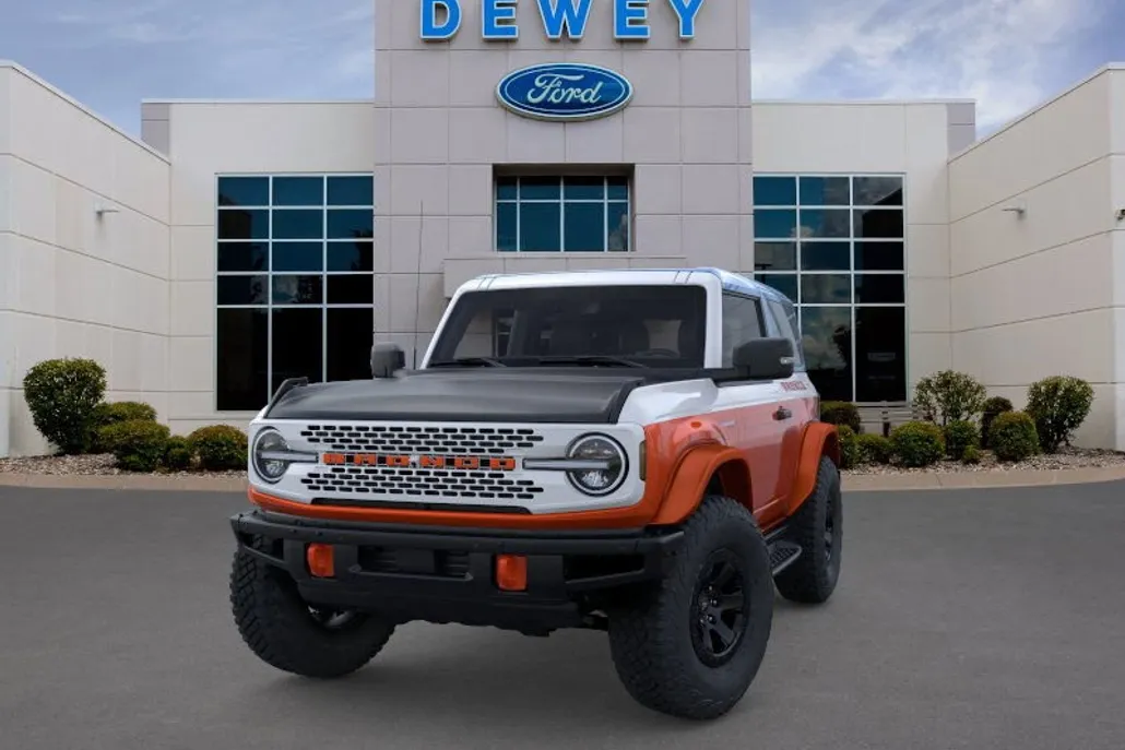 2025 Ford Bronco First Edition photo 1