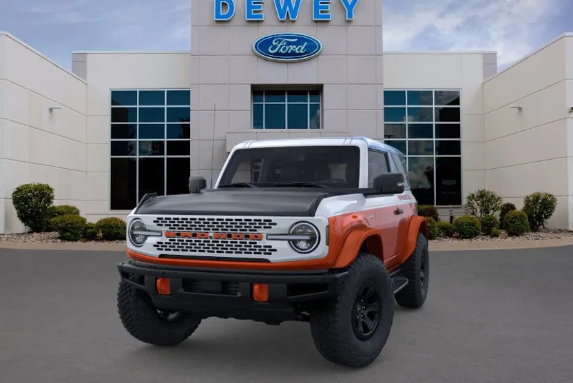 2025 Ford Bronco First Edition photo 1