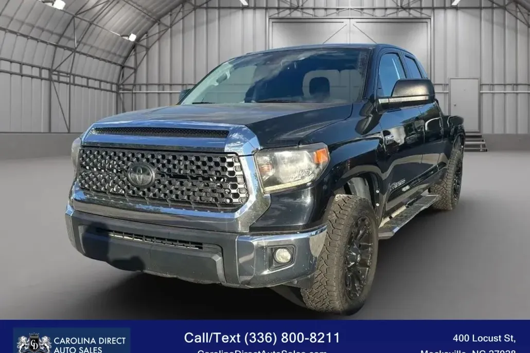 2018 Toyota Tundra Double Cab SR5 photo 1