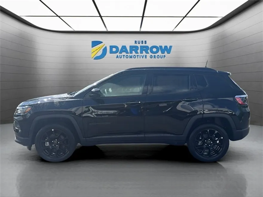 2025 Jeep Compass Latitude photo 1