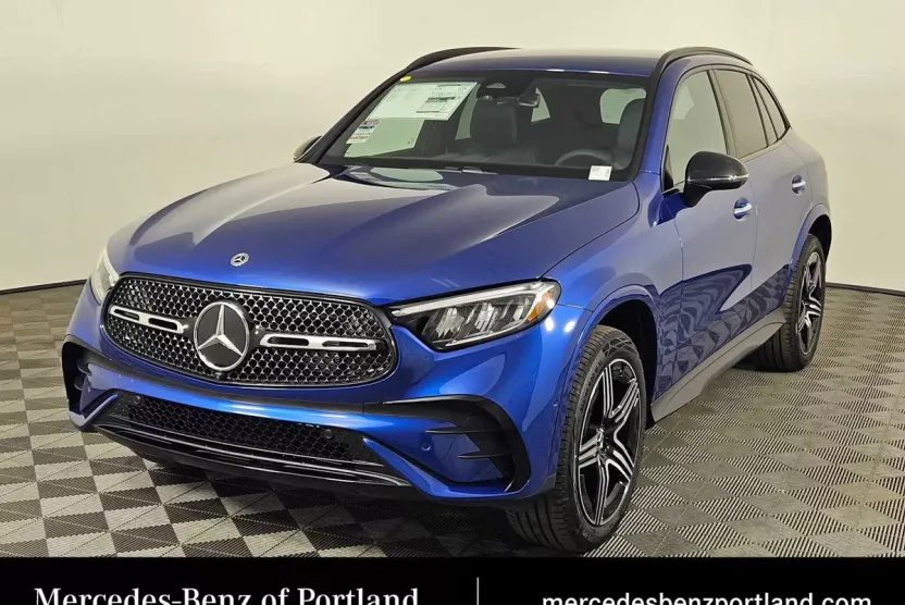 2025 Mercedes Benz GLC 300 4MATIC photo 1