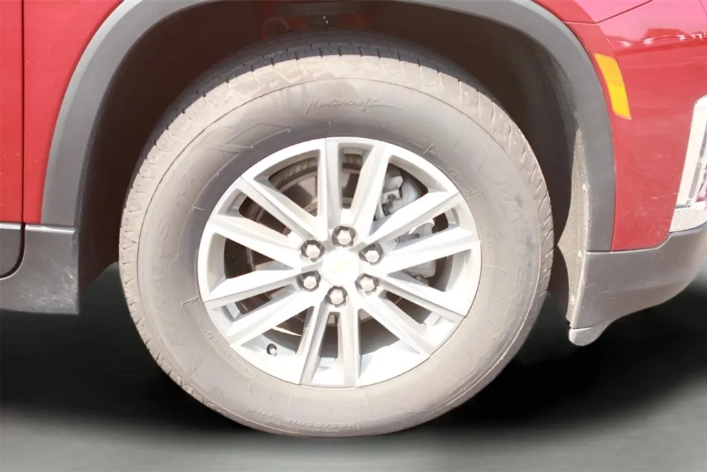 2023 Chevrolet Traverse Cloth photo 1