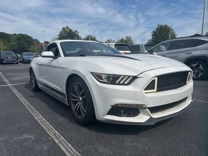 2016 Ford Mustang EcoBoost photo 1