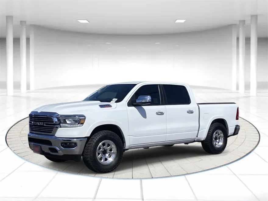 2022 Ram 1500 Laramie photo 1