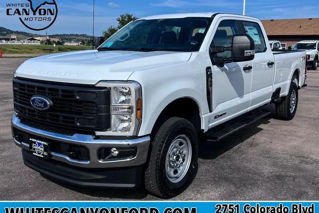 2026 Ford F-350 XL photo 1