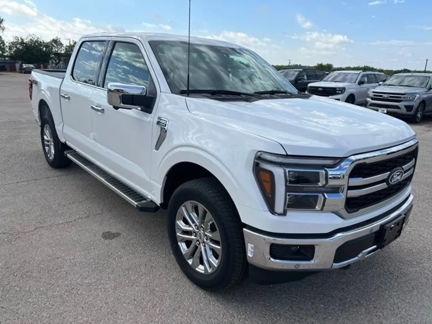 2025 Ford F-150 Lariat photo 1