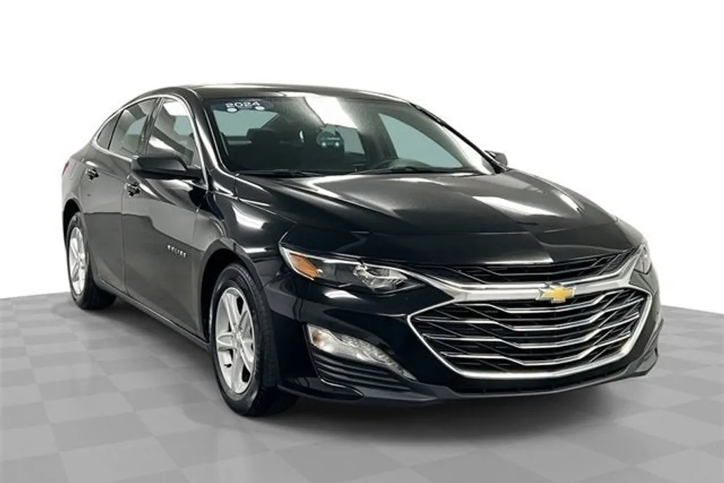 2024 Chevrolet Malibu 1LT photo 1
