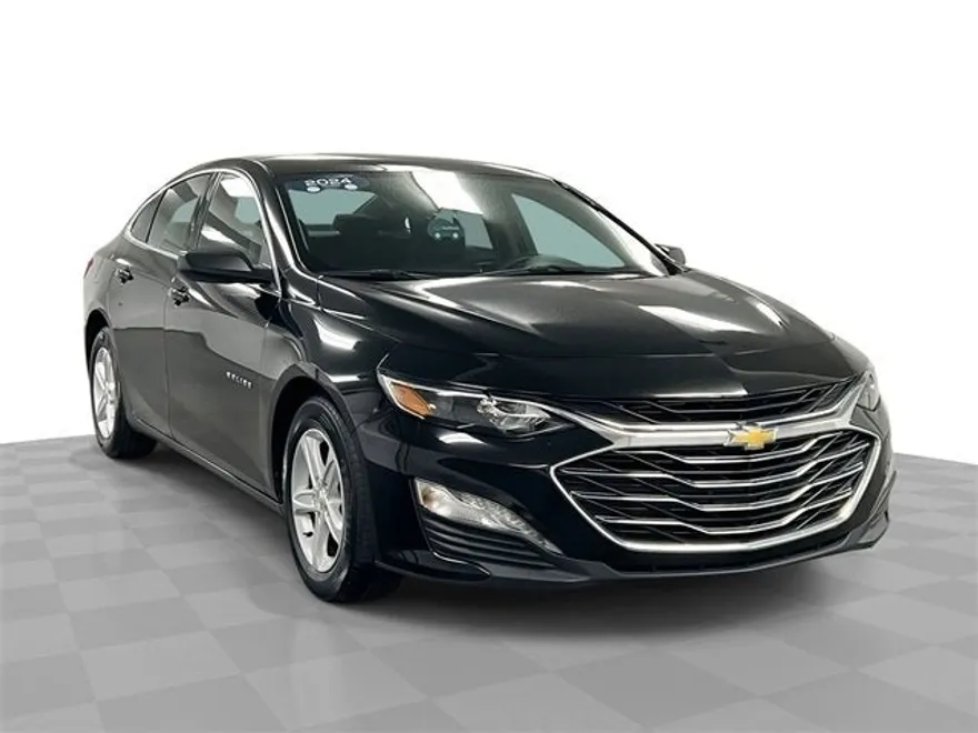 2024 Chevrolet Malibu 1LT photo 1