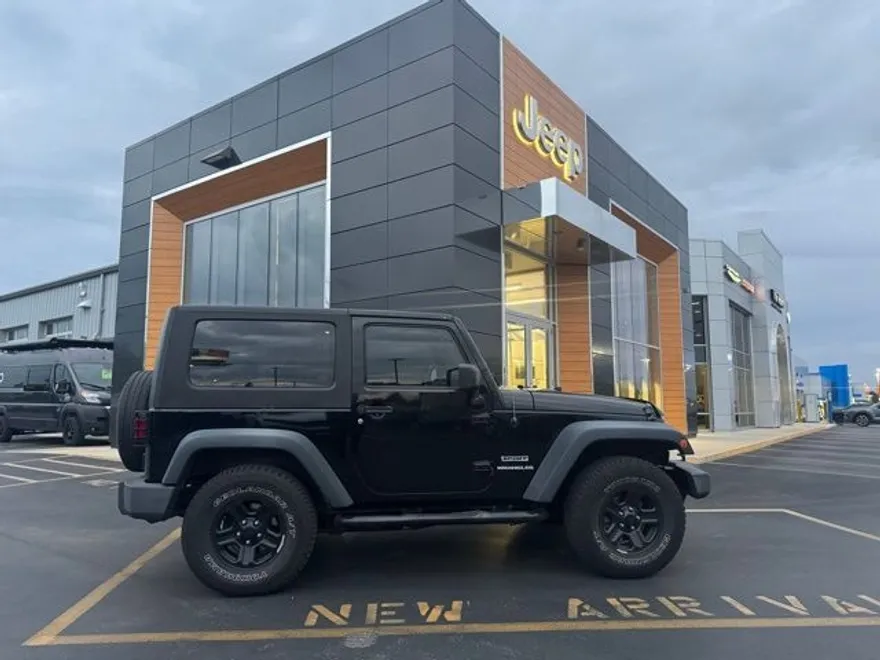 2010 Jeep Wrangler Sport photo 1