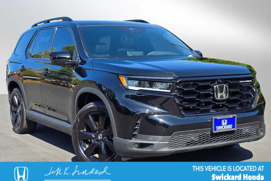 2025 Honda Pilot Black Edition photo 1