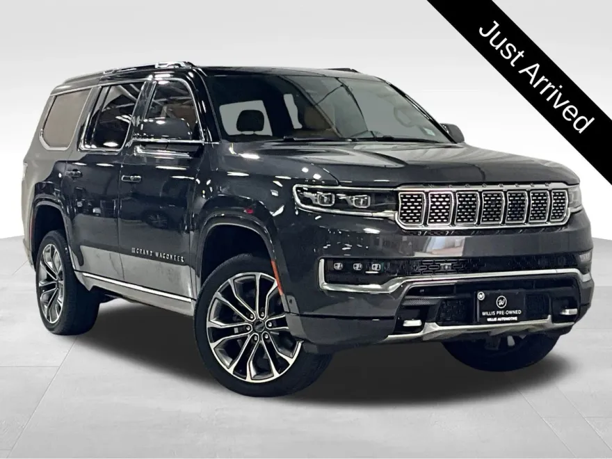 2022 Jeep Grand Wagoneer III photo 1
