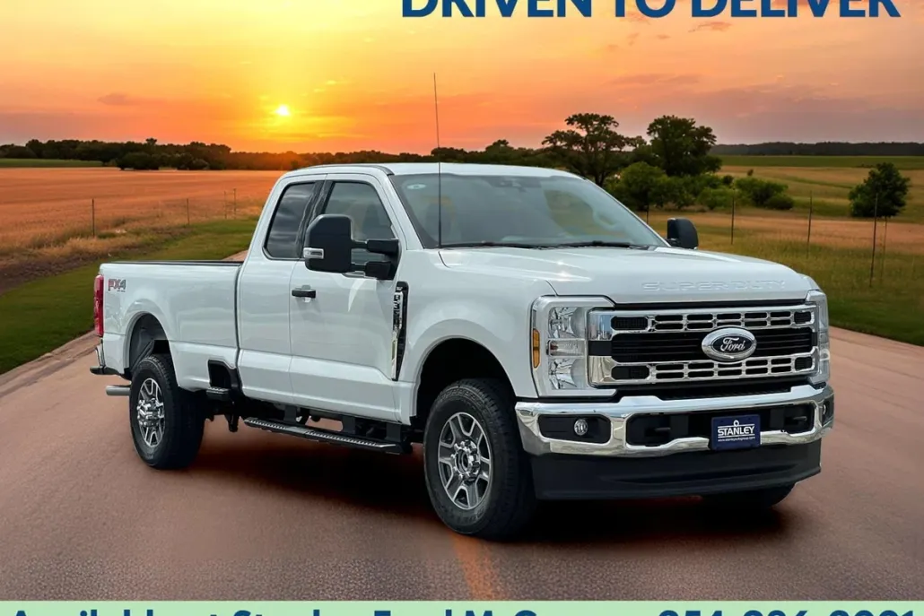 2025 Ford F-350 XLT photo 1